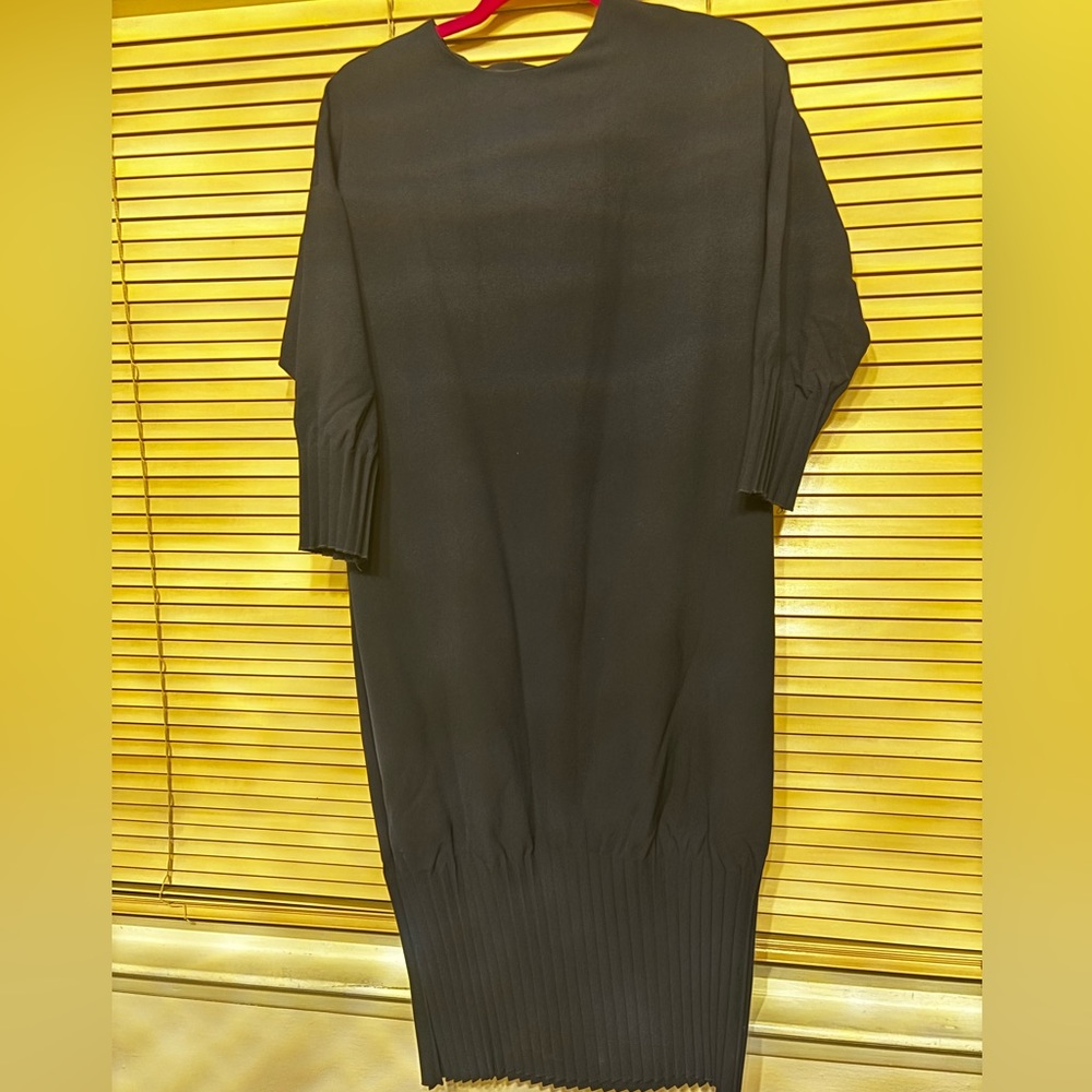 Navy Pleat Detail Midi Dress